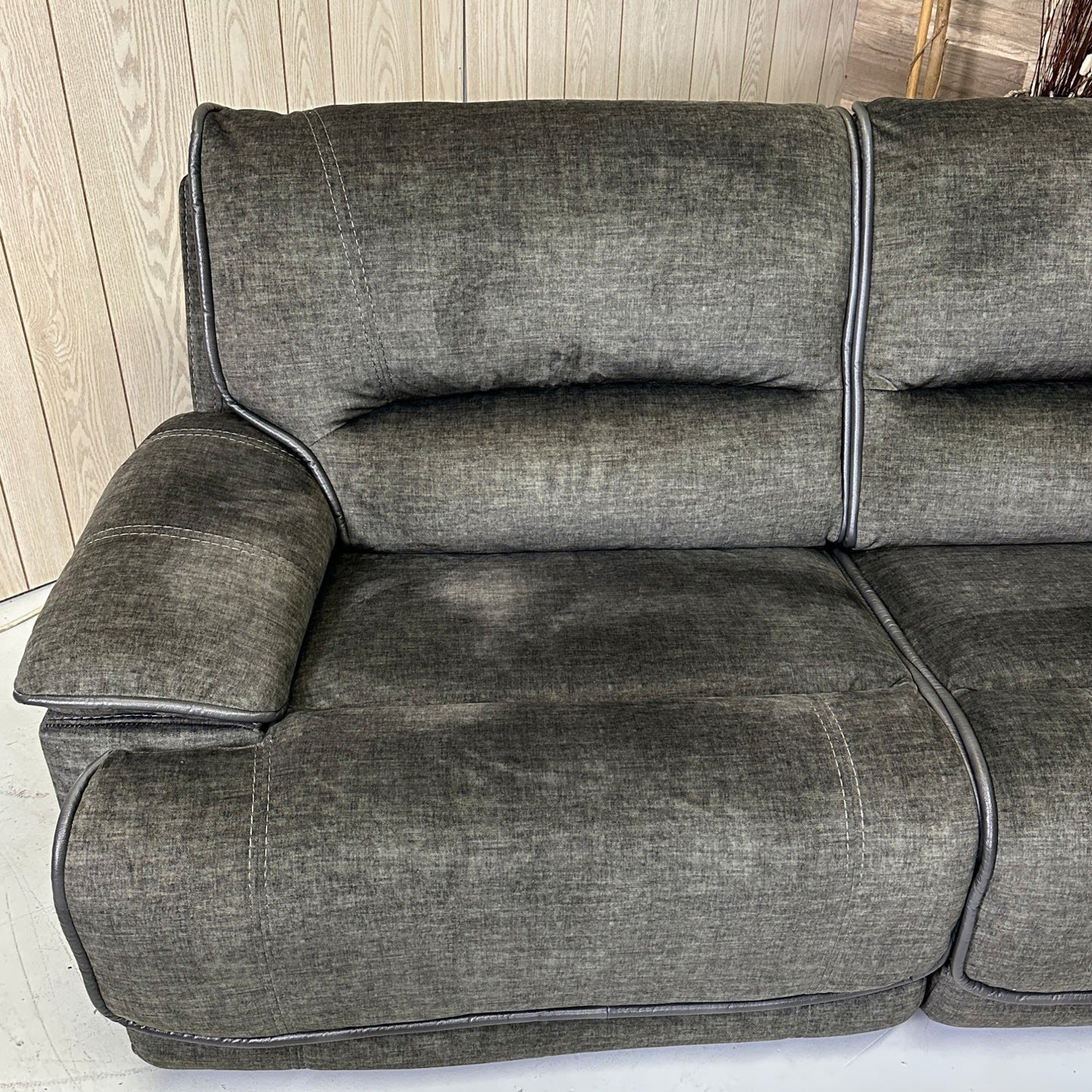 Costco Redding 6-Piece Electric Reclining Sectional