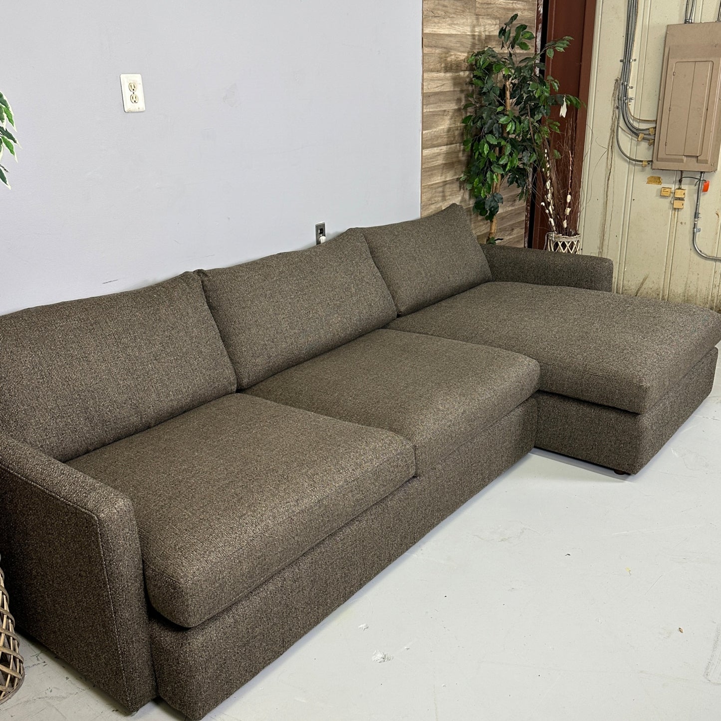Crate & Barrel Lounge Deep Sectional