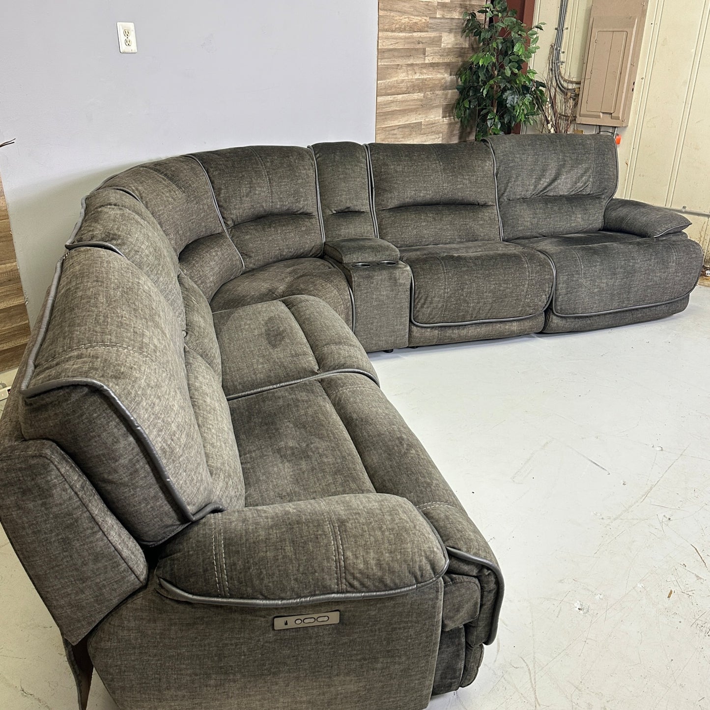 Costco Redding 6-Piece Electric Reclining Sectional