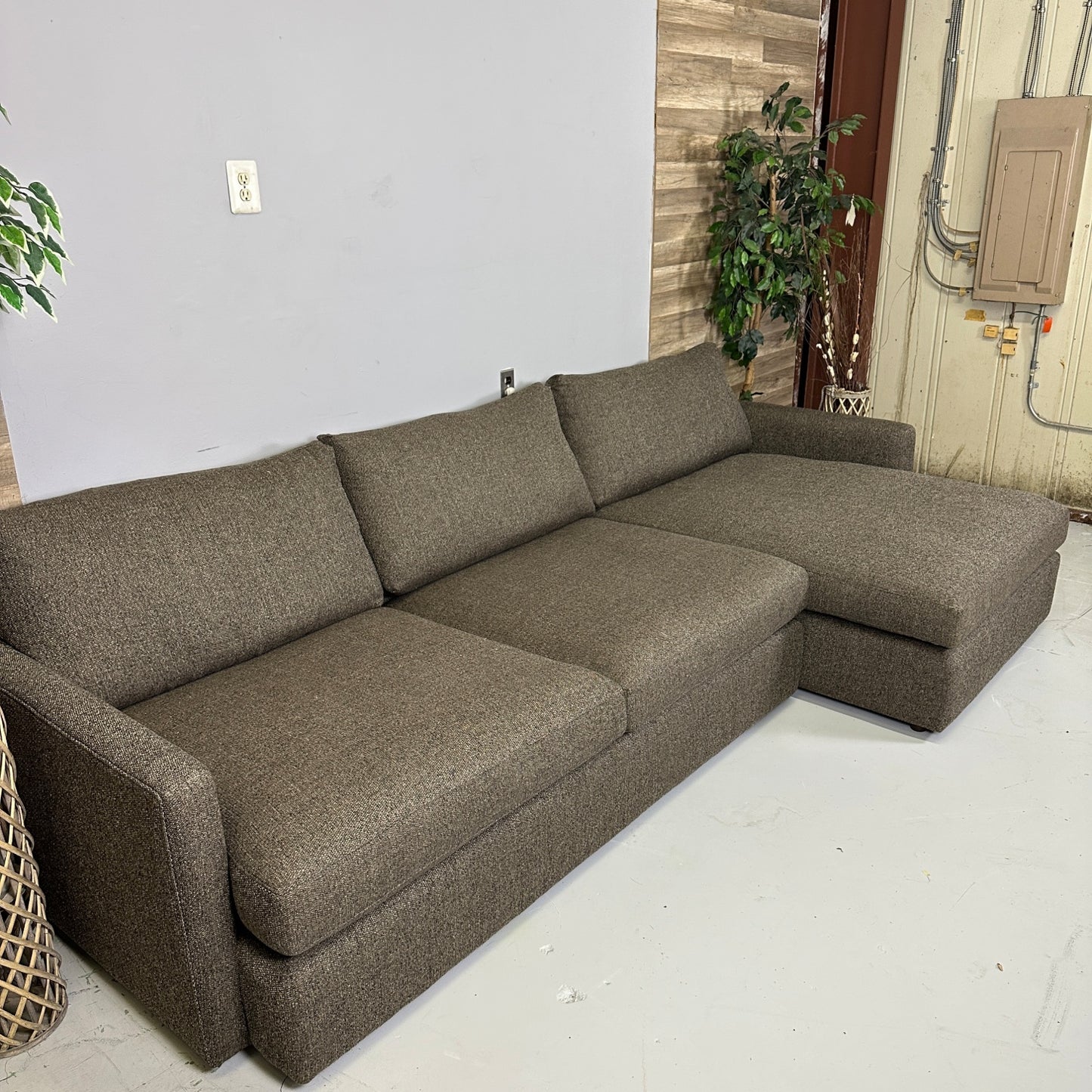 Crate & Barrel Lounge Deep Sectional