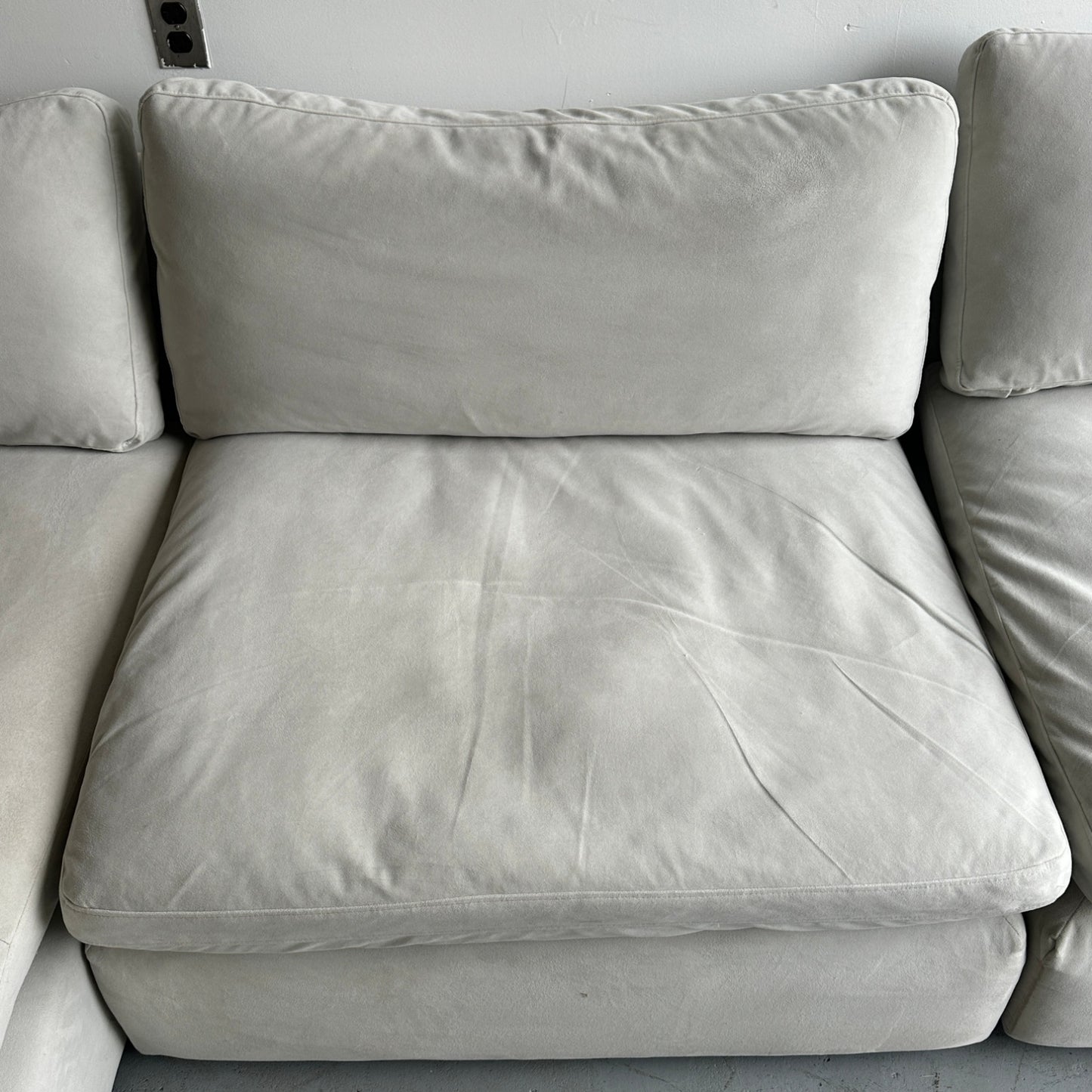 Grey Ashley Sectional "Elyza"
