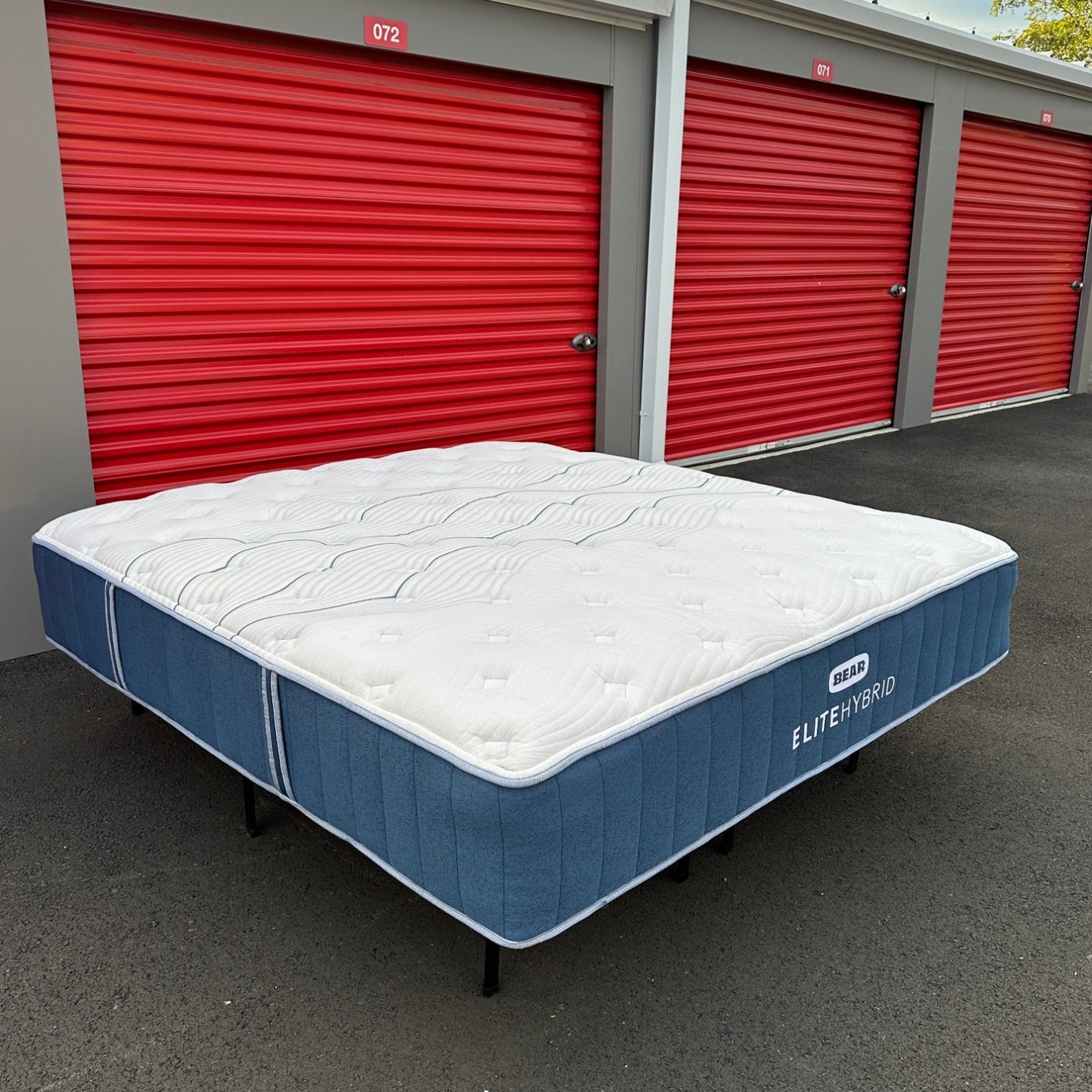 Bear Elite Hybrid King Mattress