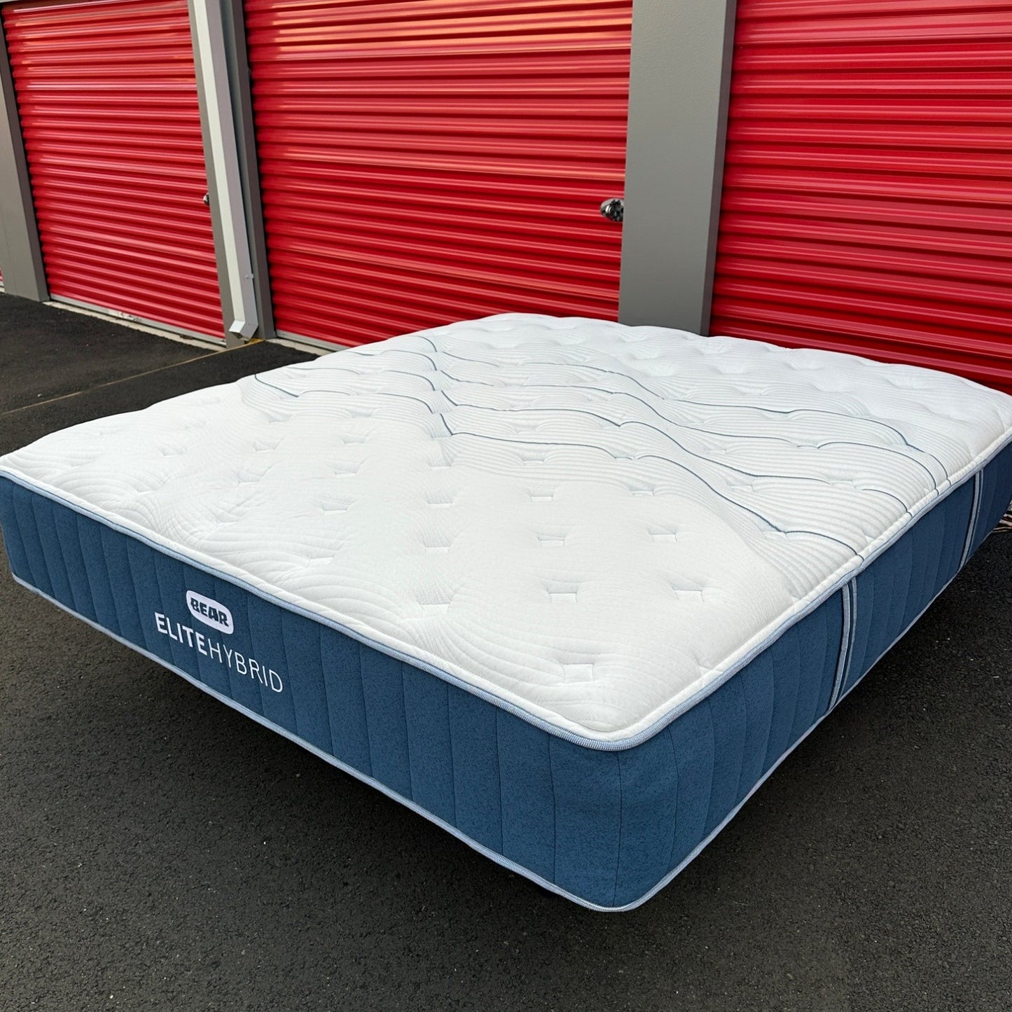 Bear Elite Hybrid King Mattress