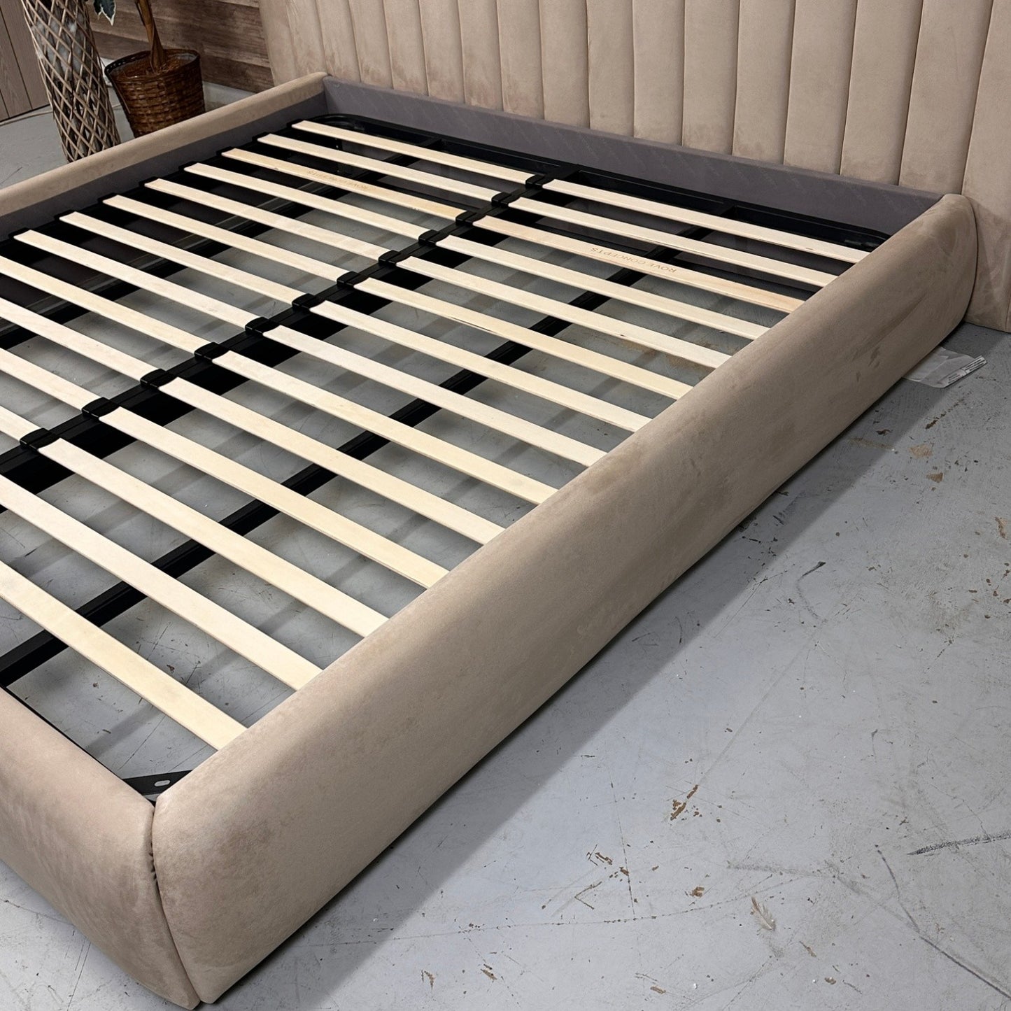 Rove Concepts Berlin King Bed (Latte)