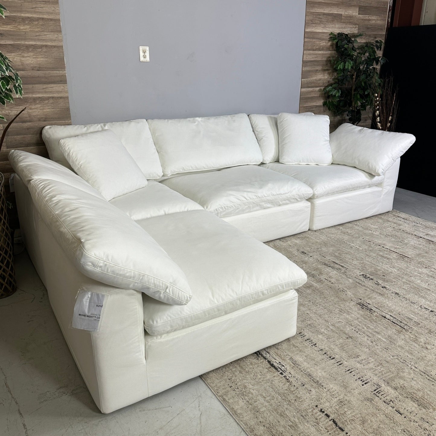 Sundays Movie Night 4-Piece Modular Cloud Couch