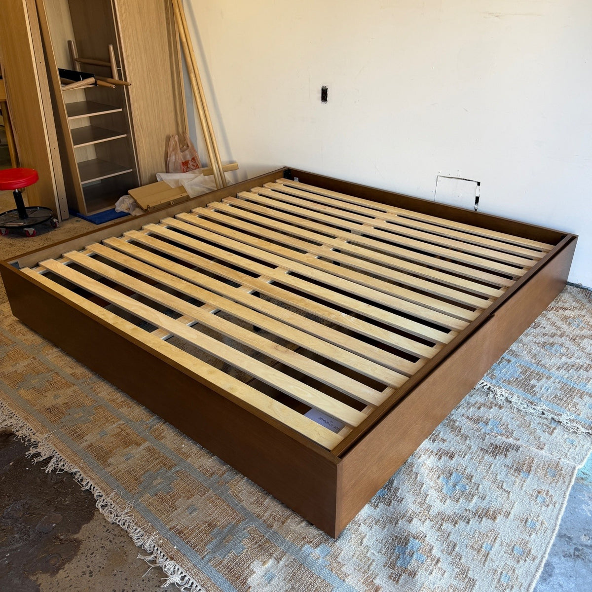 Article "Leif" King Platform Storage Bed