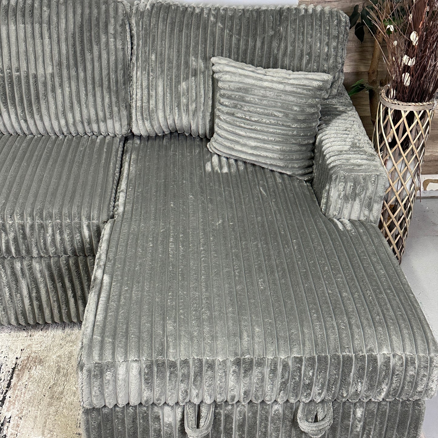 Fluff Monster Double Chaise + Sleeper