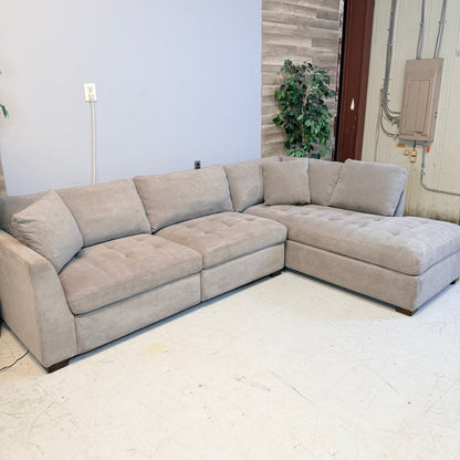 Thomasville Miles Fabric Sectional With Power Footrest