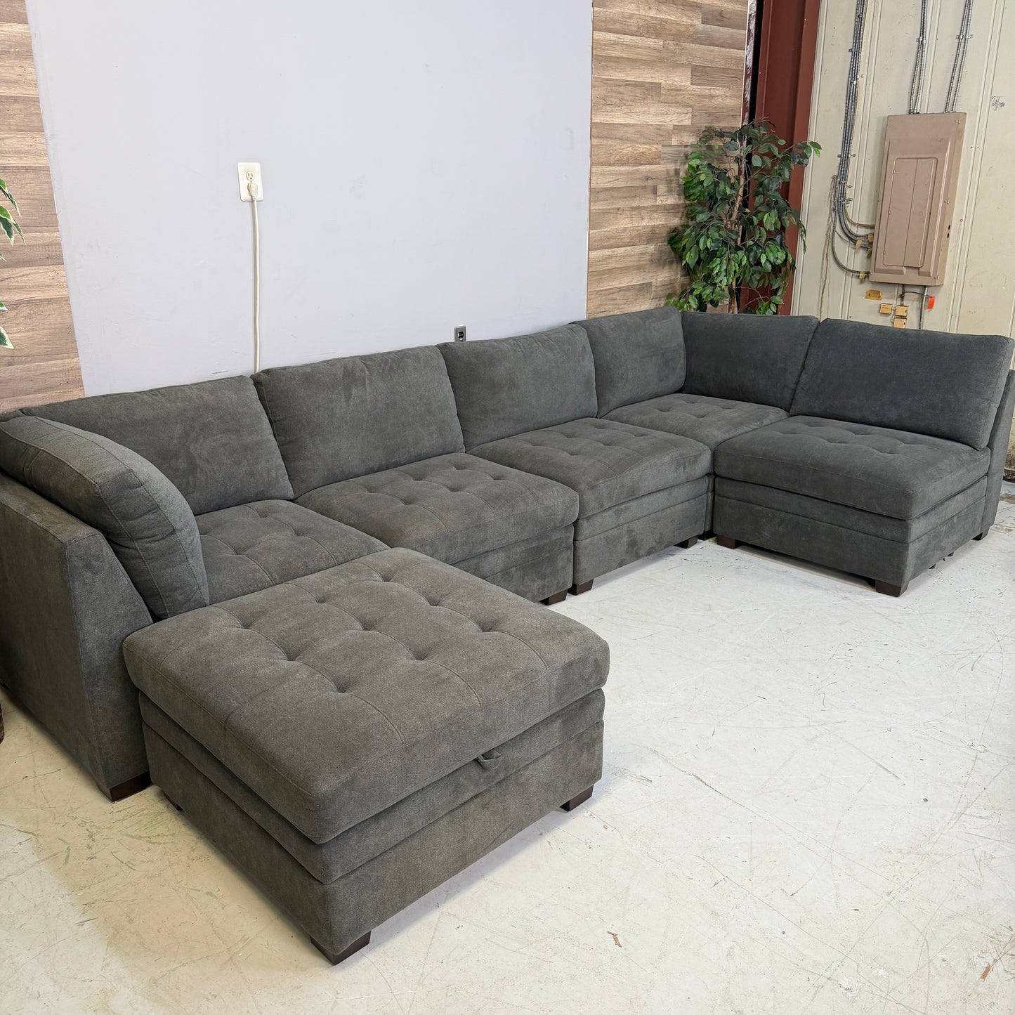 Grey Thomasville Tisdale Modular Sectional