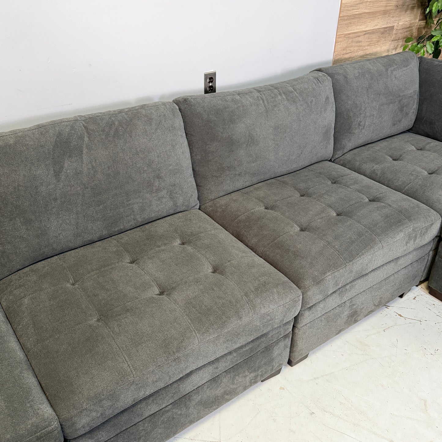 Grey Thomasville Tisdale Modular Sectional