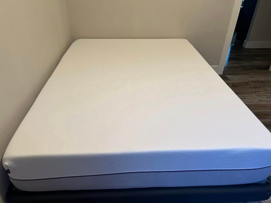 (Customer Return) Purple PLUS KING Mattress