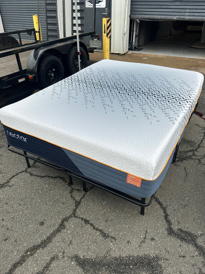 (Customer Return) Nectar Ultra Hybrid Queen Mattress