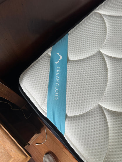 (Customer Return) DreamCloud Premier Queen Mattress