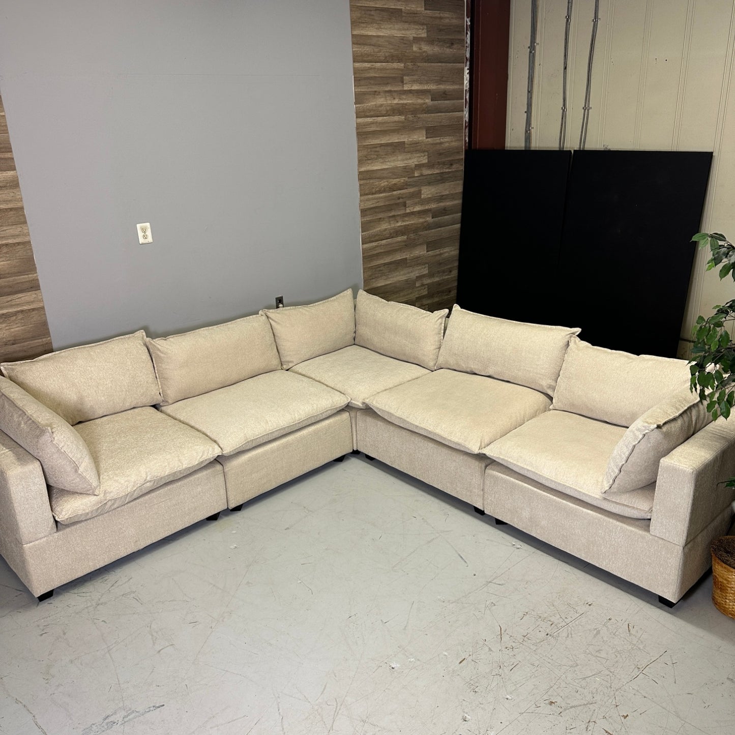 Albany Park Beige "Kova" Corner Sectional