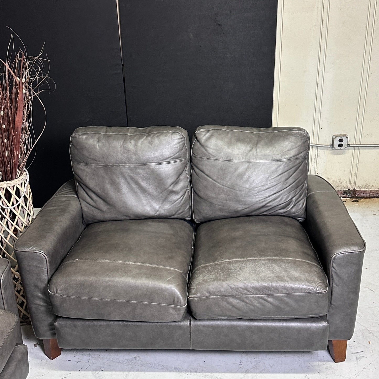Leather Sofa & Loveseat Set