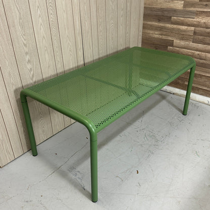 HiNeighbor Perf Outdoor Dining Table