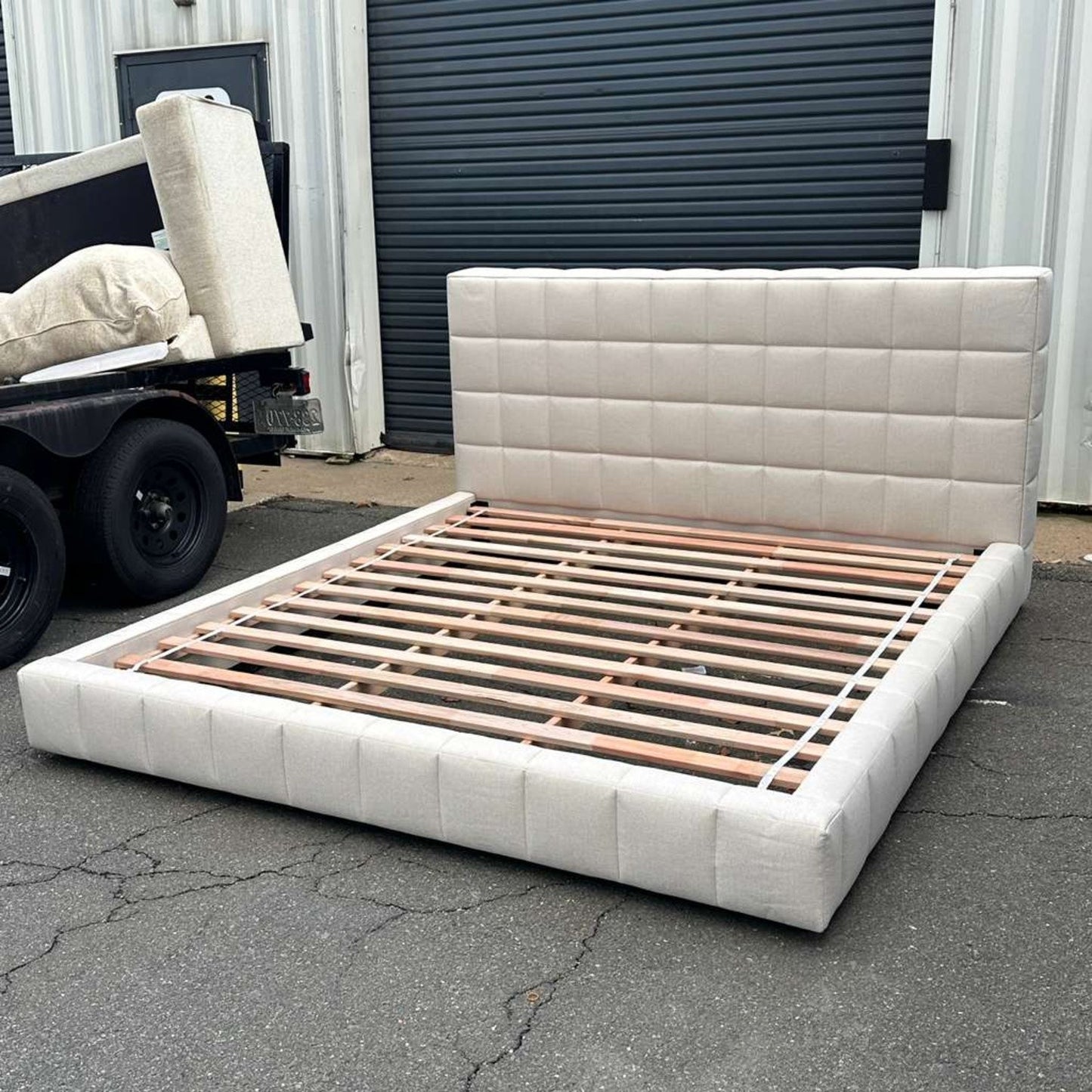 Modloft Thompson Bed (King)