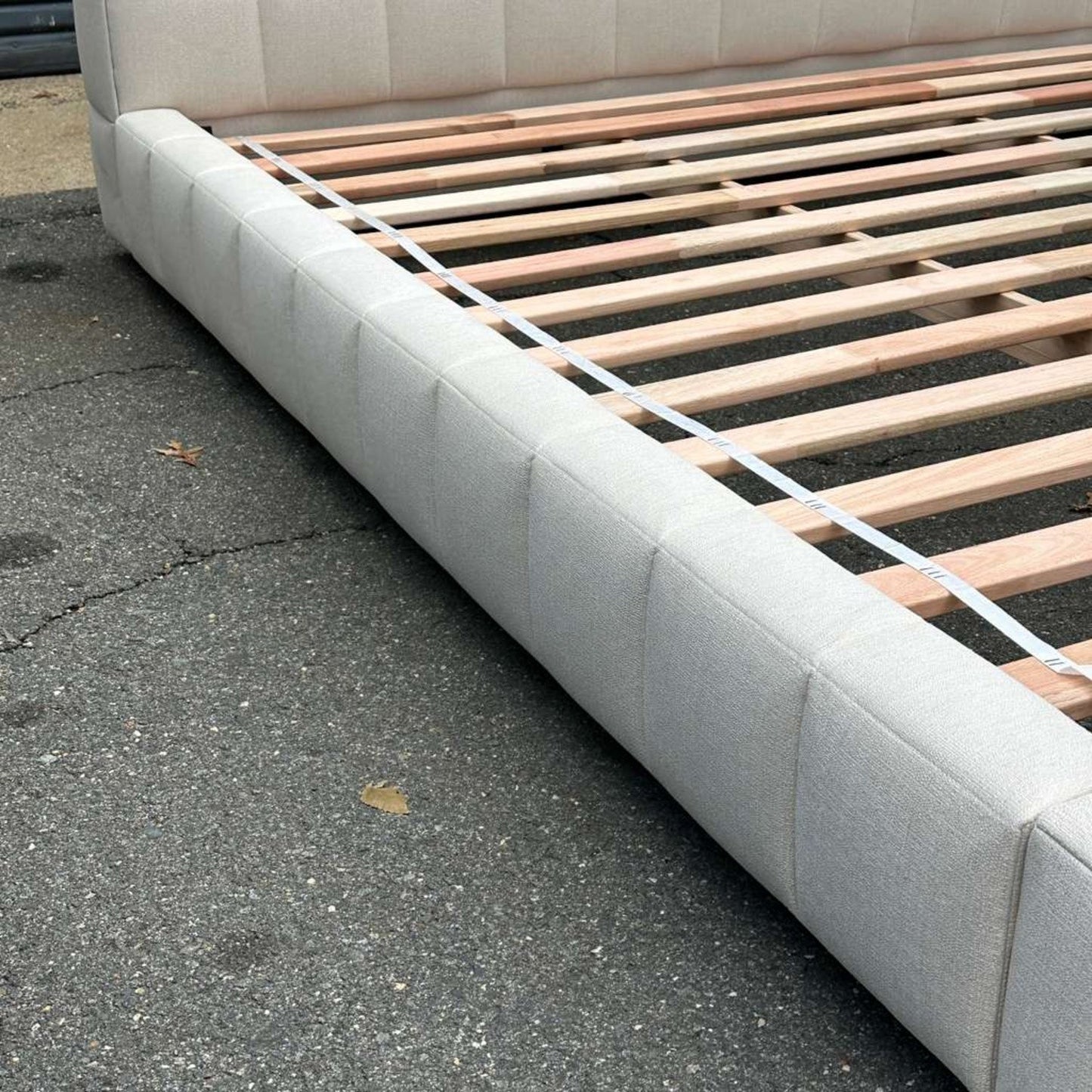 Modloft Thompson Bed (King)