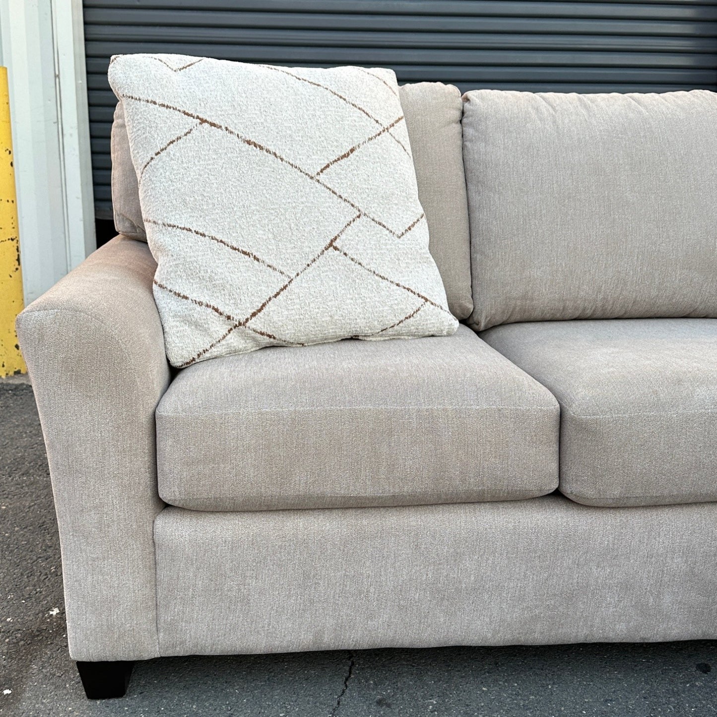 Grey L-Shaped Sectional with Pull-Out Bed