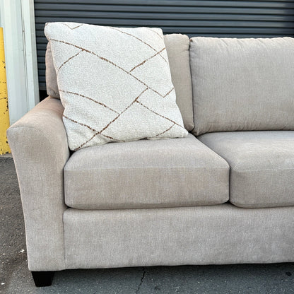 Grey L-Shaped Sectional with Pull-Out Bed
