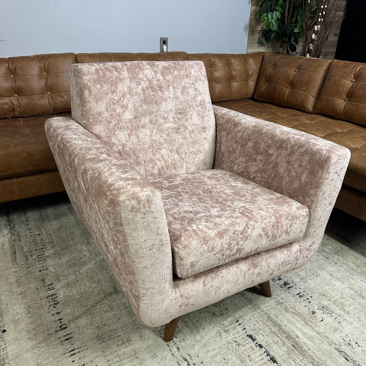 Pink Joybird Hughes Apartment Chair