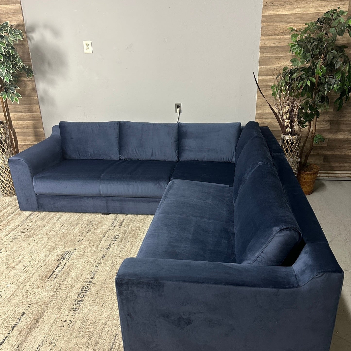 Sabai Elevate Blue Sectional