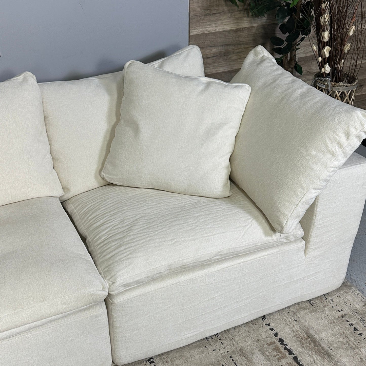 Rove Labs R4 Modular Cloud Couch