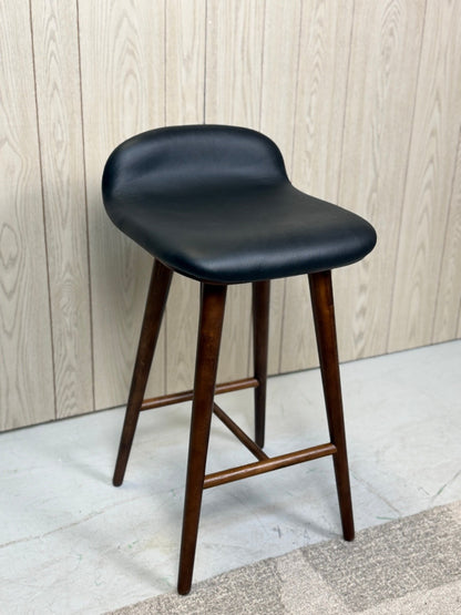 1 Article Sede Black Leather Counter Stool