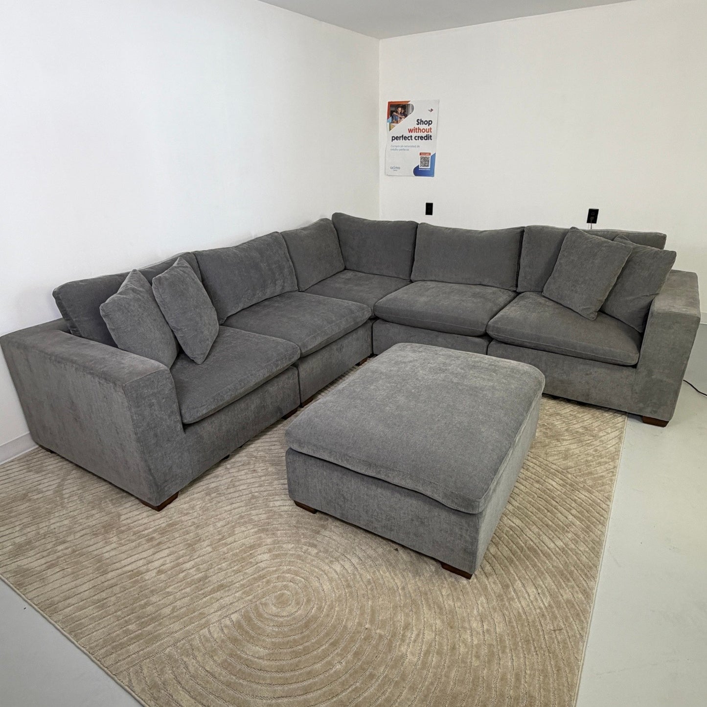 Thomasville Lowell 6-piece Modular Sectional