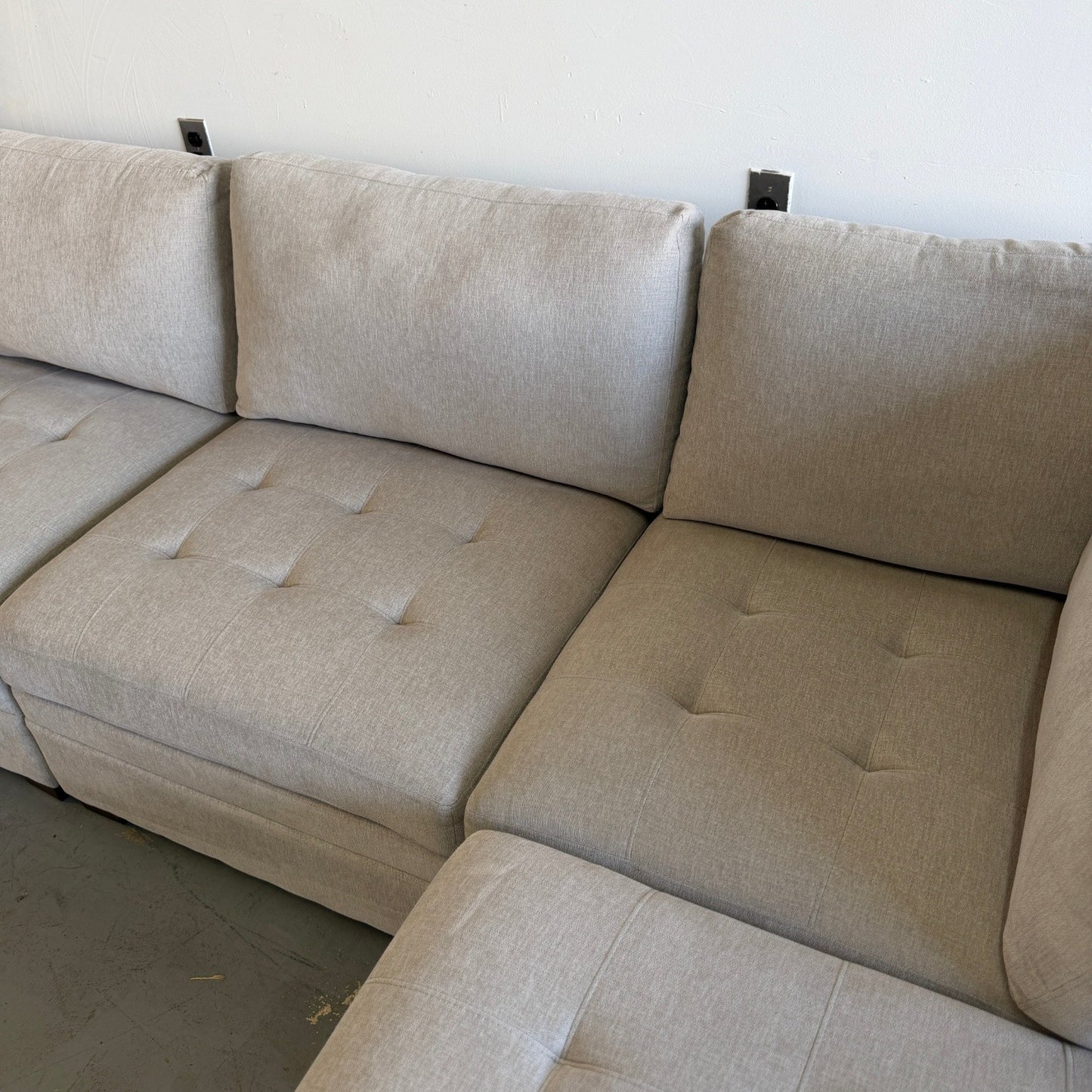 Beige Thomasville Tisdale Modular Sectional