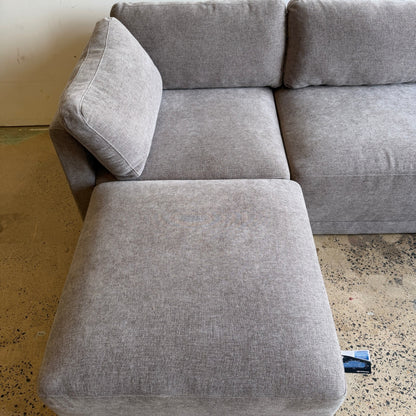 Gray 6-Piece Thomasville Fallon Modular Sectional with Ottoman