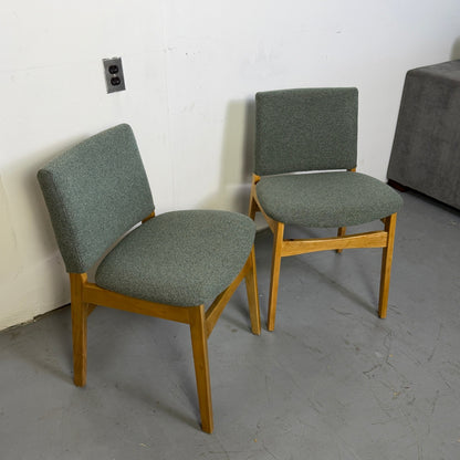 6 Nosh Dining Chairs In Oak and Ratine Green