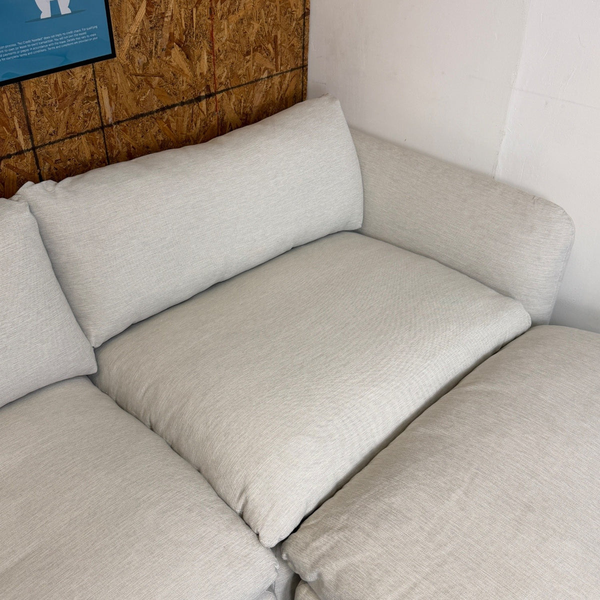 Article "Leigh" 2-Seat Sofa + Ottoman