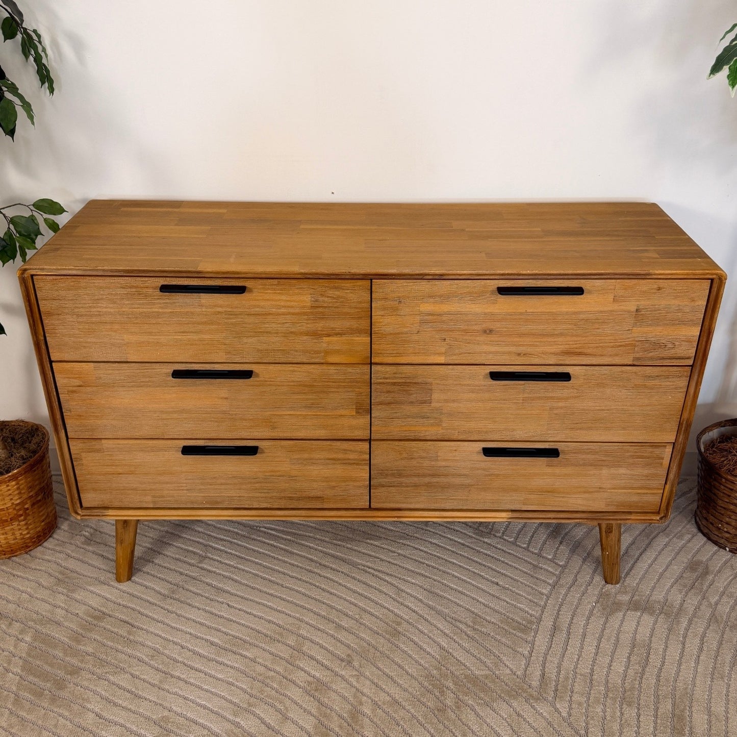 Castlery Seb 6 Drawer Dresser