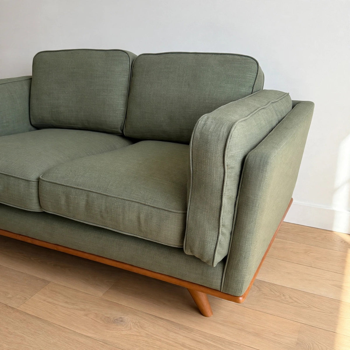 Article "Timber" 66.5" Loveseat