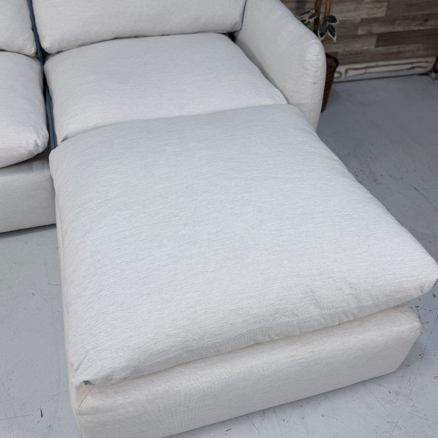 Article Leigh 92" Modular Sectional