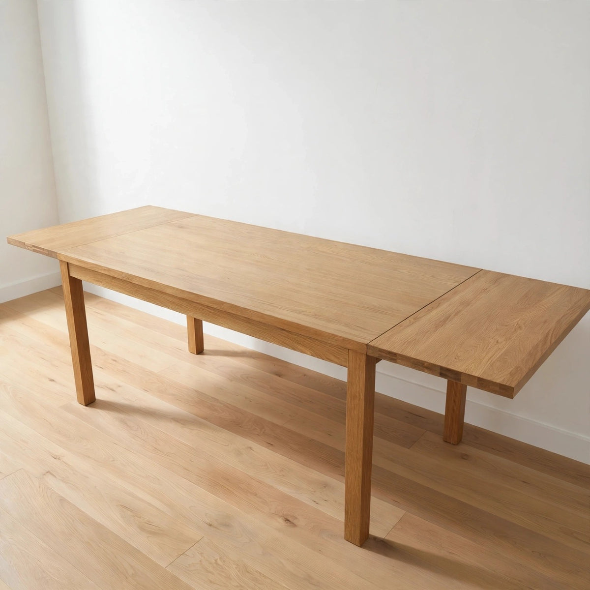 Article "Ashford" 66" - 102" Extendable Dining Table