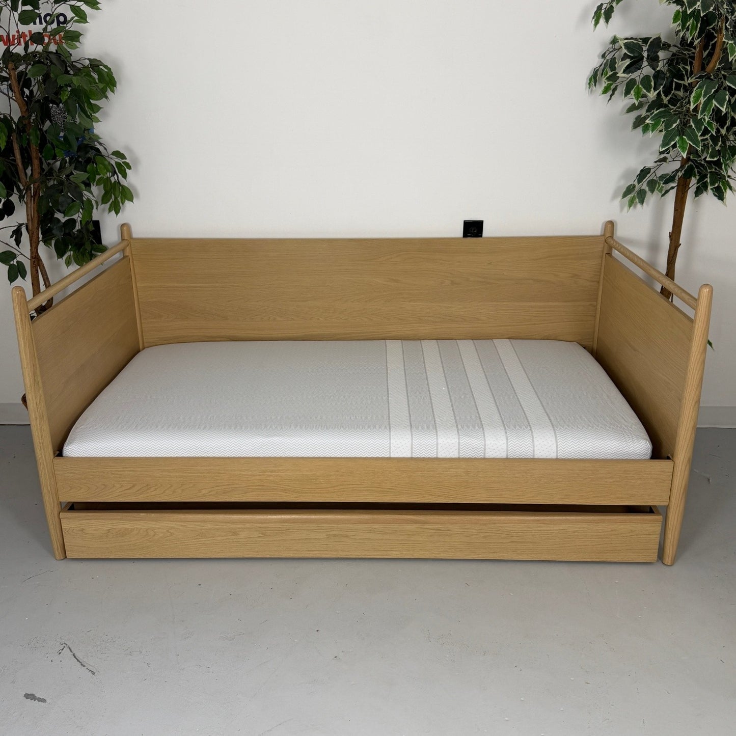 Article "Lenia" Twin Daybed with Trundle