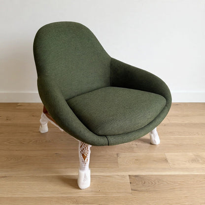 Article "Sunny" 32" Lounge Chair