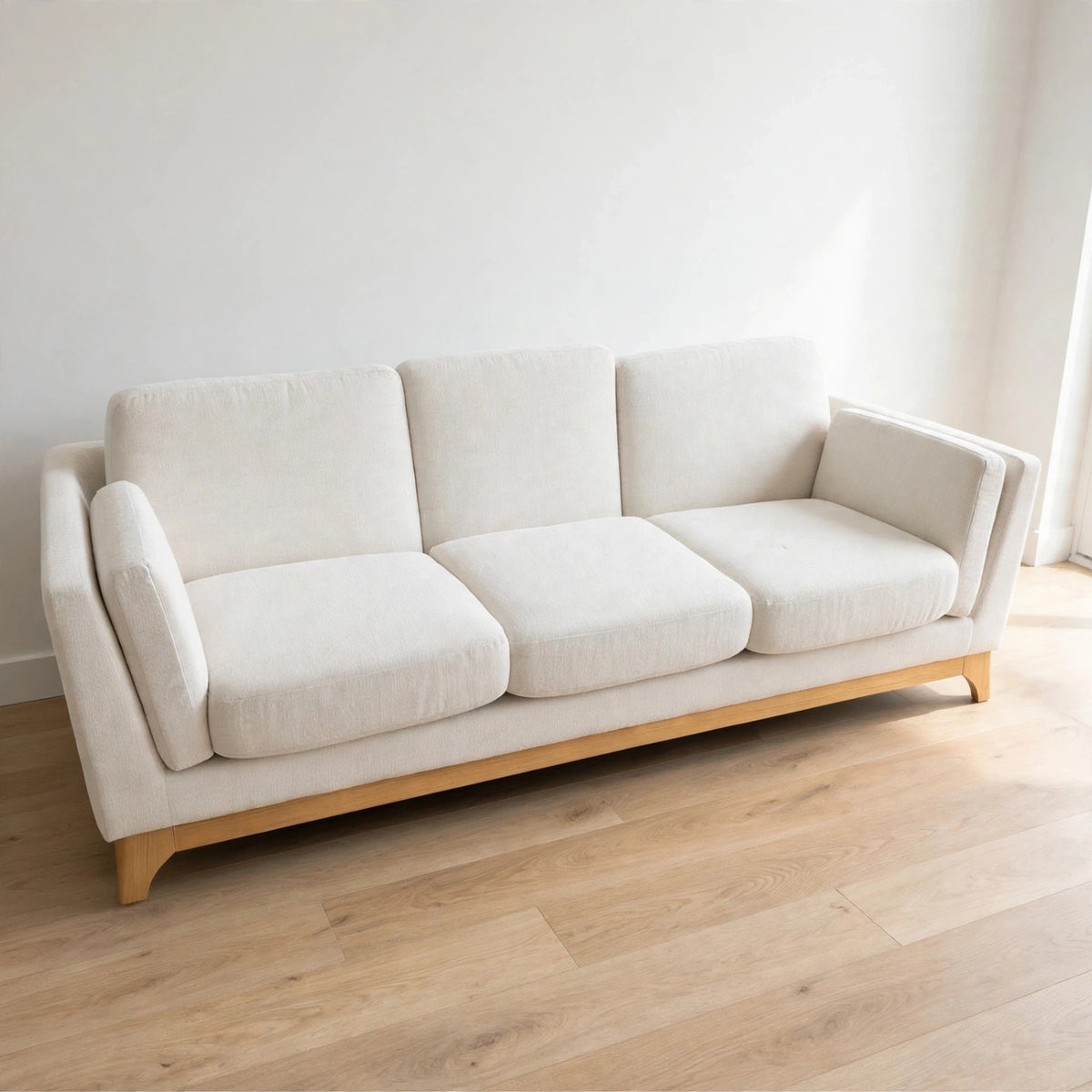 Article "Ceni" 83" Sofa