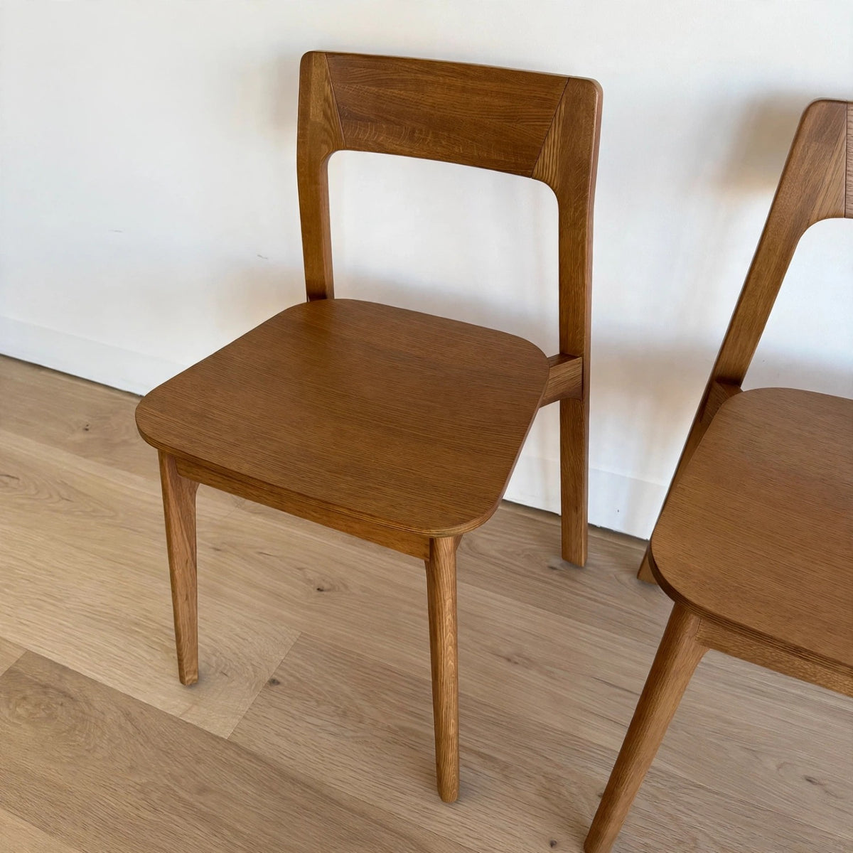 Article "Gusfa" Stackable Dining Chair (Set of 2)