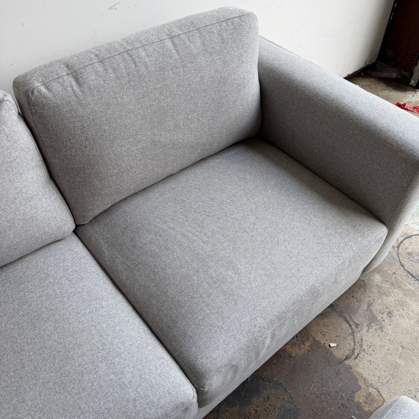 Drayden Fabric Sectional with Ottoman