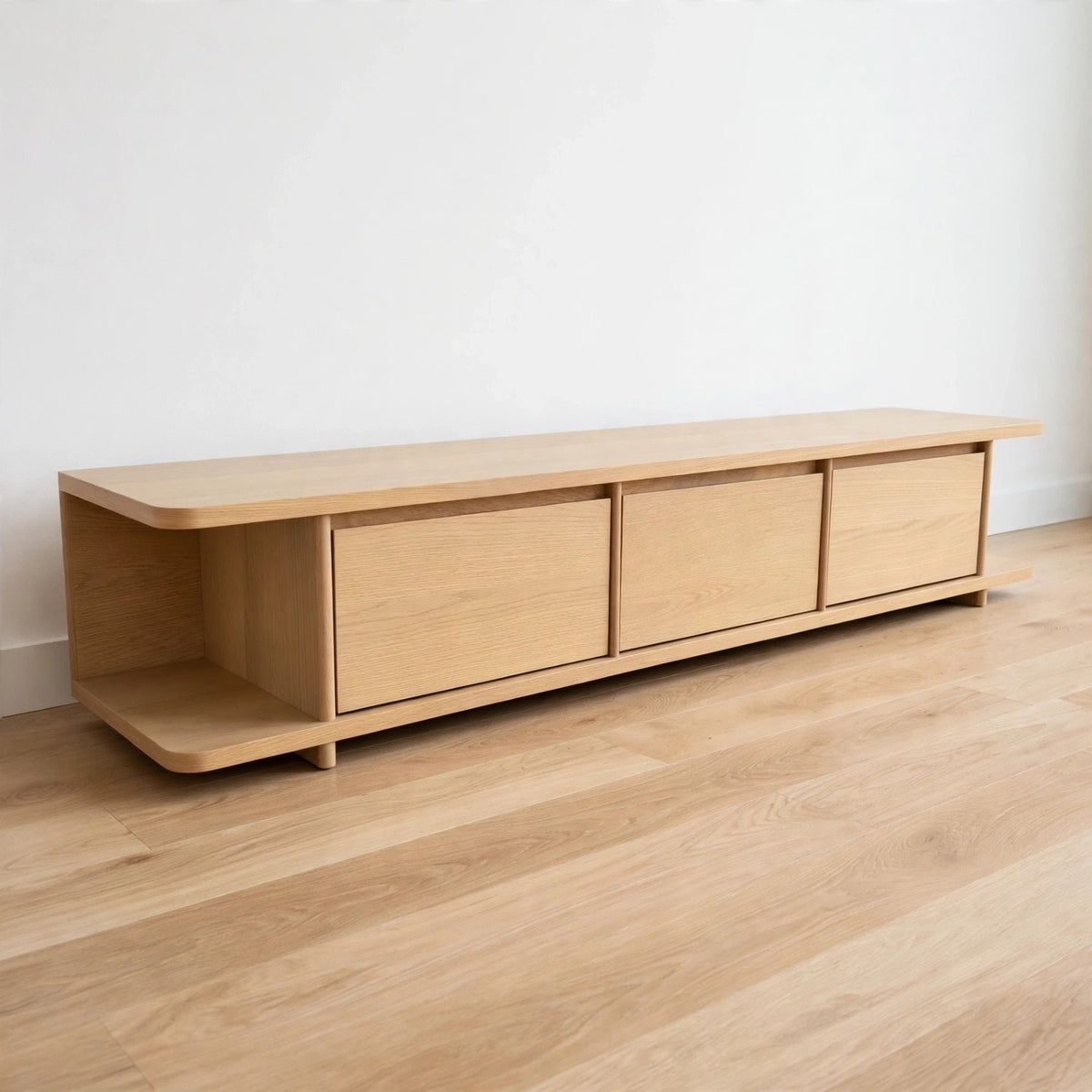Article "Judith" 79" Media Unit