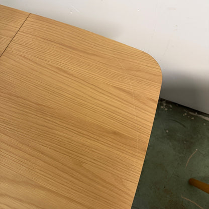 Article "Plumas" 37.5"-57.25" Extendable Dining Table