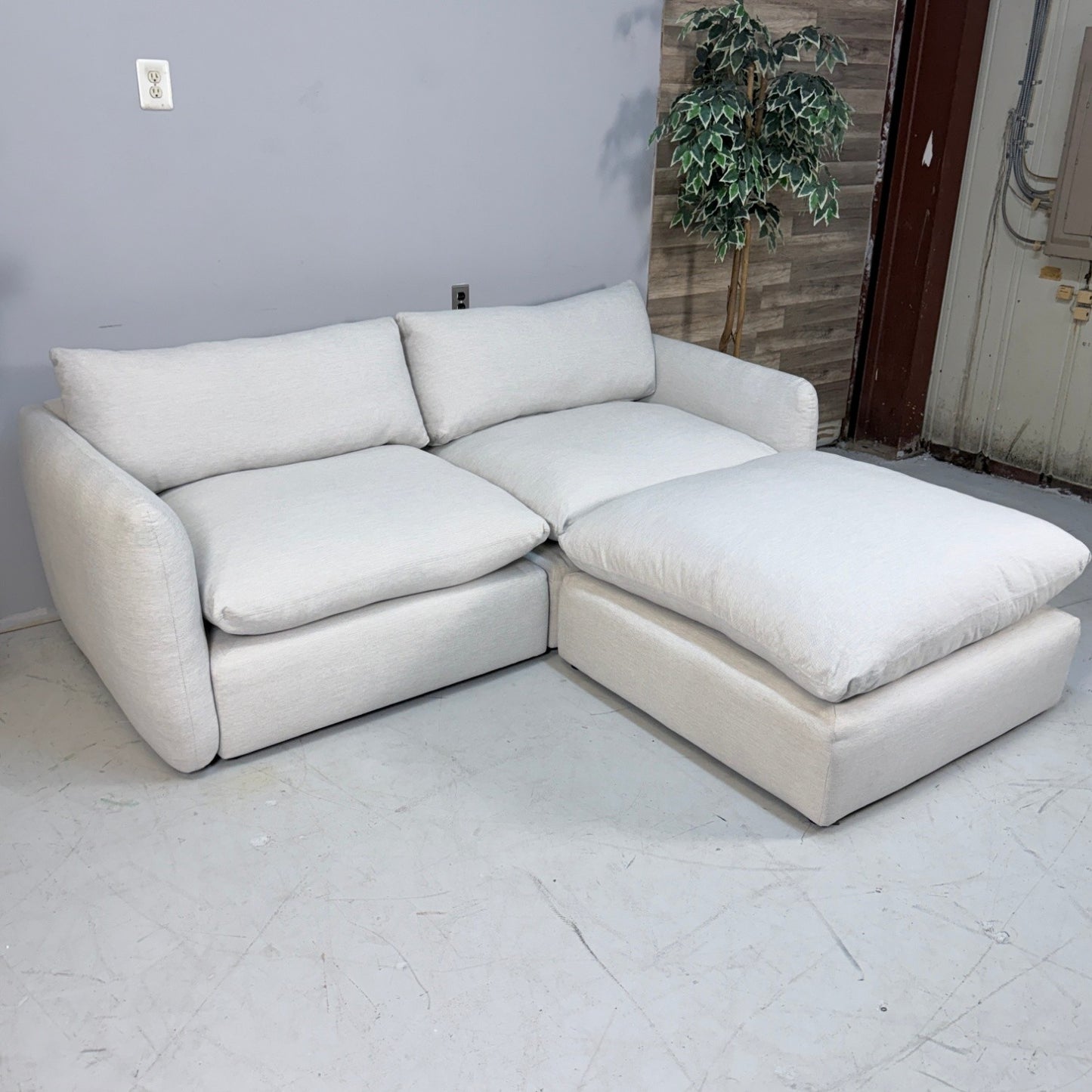 Article Leigh 92" Modular Sectional