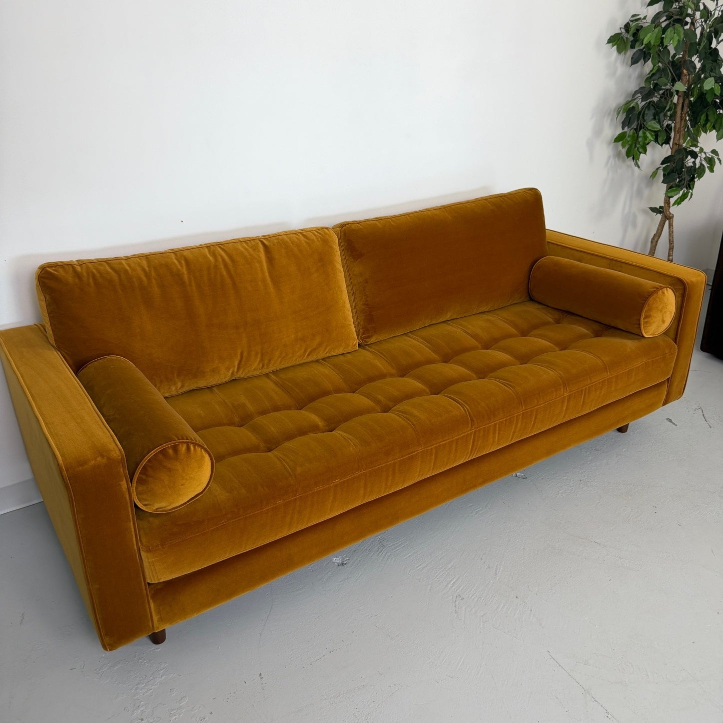 Article "Sven" 88" Tufted Velvet Sofa