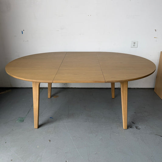 Article "Plumas" Extendable Dining Table