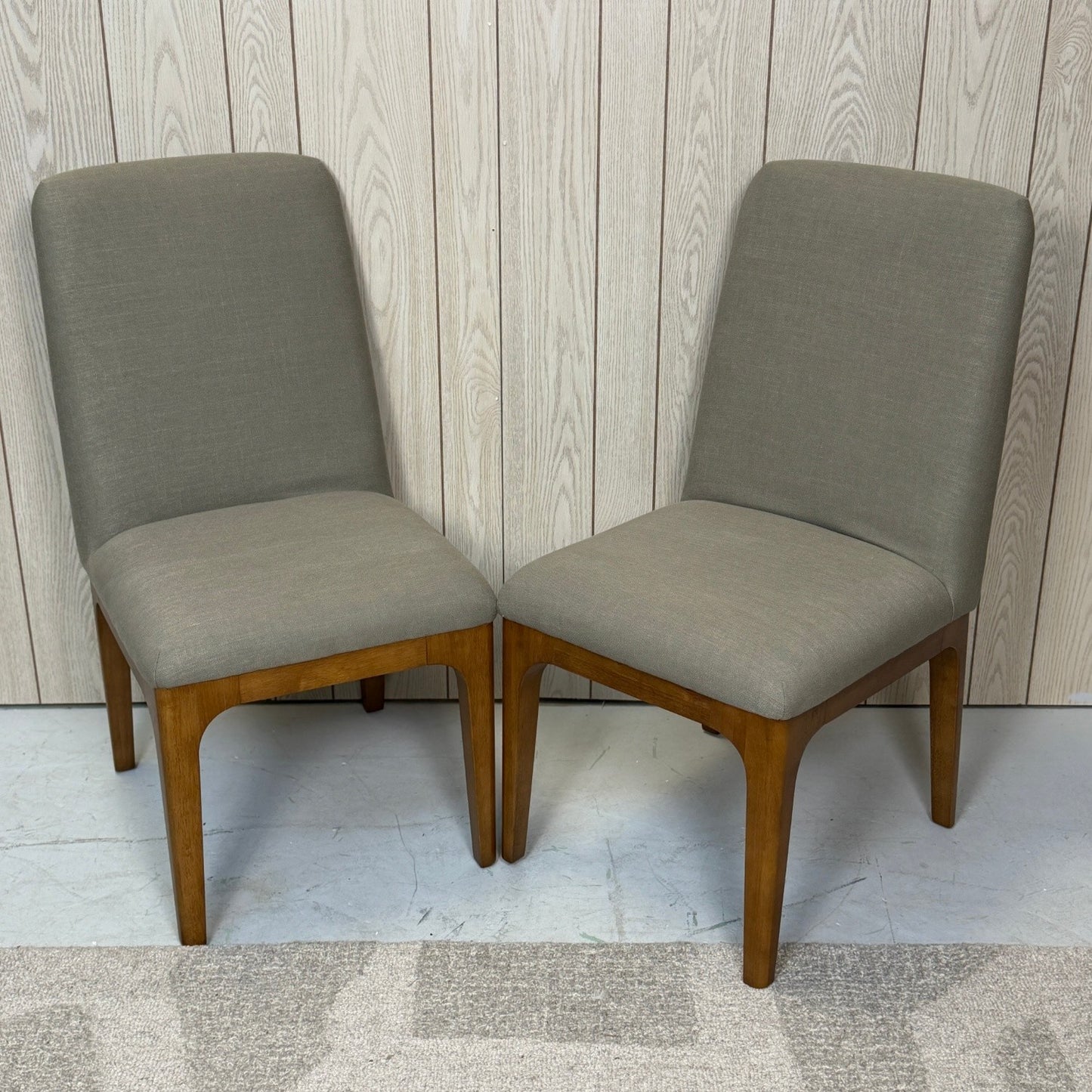 2 Article Rosin High-Back Dining Chair