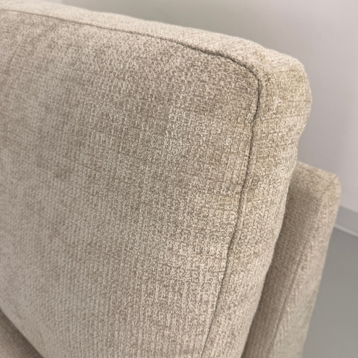 Costco Henredon Murphy Fabric 6-piece Modular Sectional with Ottoman