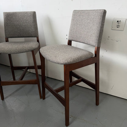 2 Nosh Counter Stool In Walnut and Quarry Gray